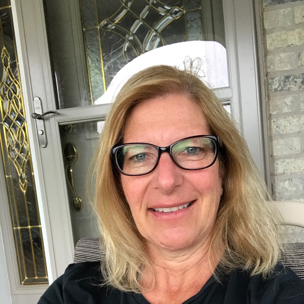 Meet your Posher, Sandra
